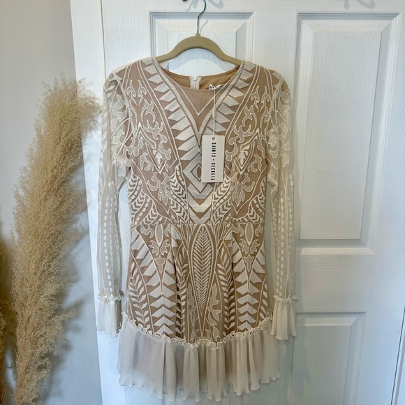 Vici Dresses & Skirts - Large white dress